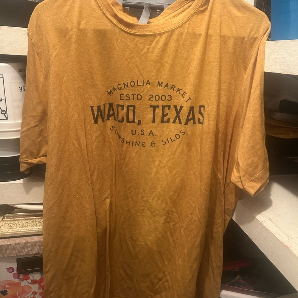 Magnolia Mustard Graphic Tee